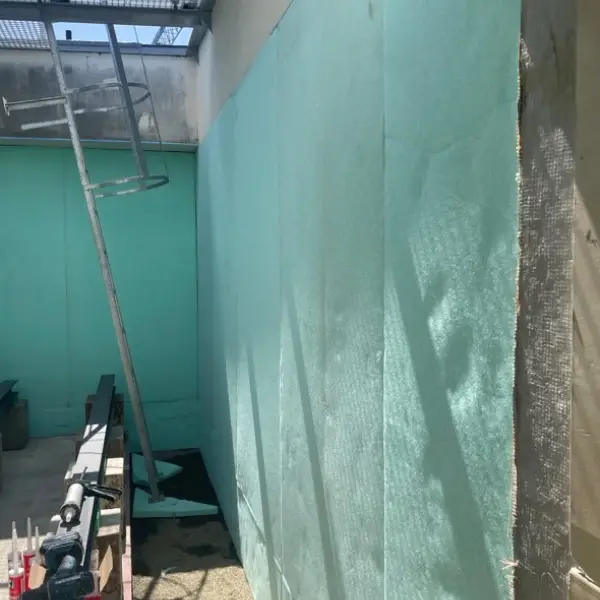 Kültéri zajárnyékoló fal 